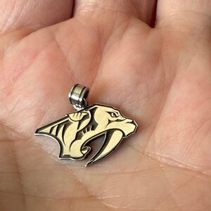 Nashville Predators pendant in sterling silver